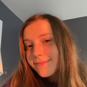 Meet your Posher, Roxanne